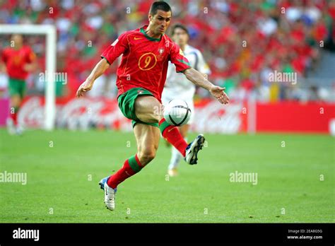 Pauleta portugal hi-res stock photography and images - Alamy