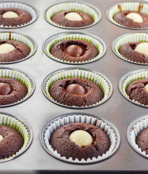 Lindt Lindor Cupcakes Recipe | Bryont Blog