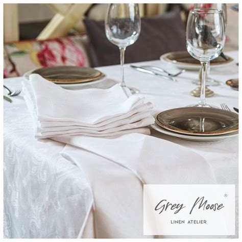 Jacquard linen tablecloth and napkin set | Napkins set, Linen tablecloth, Table cloth
