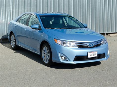 2012 Toyota Camry Hybrid XLE - CNET