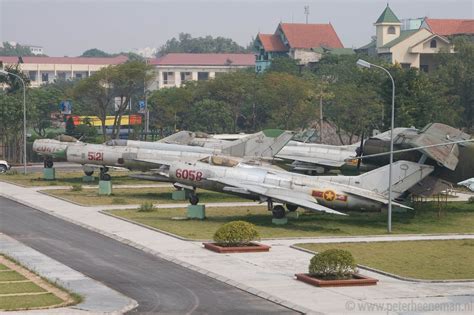 Vietnam - Hanoi - Vietnam Air Force Museum (2007) - WWW.PETERHEENEMAN.NL