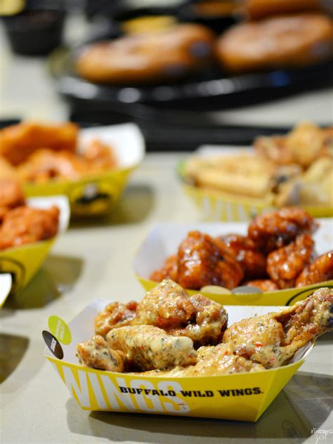 BDubs Express Wings Edina MN - Finding Zest