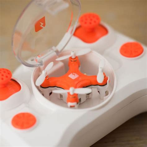 The SKEYE Pico Drone Is The World's Smallest Quadcopter