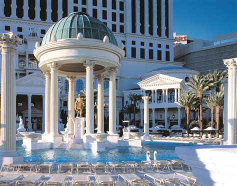 Caesars Palace Pools Review, Las Vegas – All You Need To Know About The ...