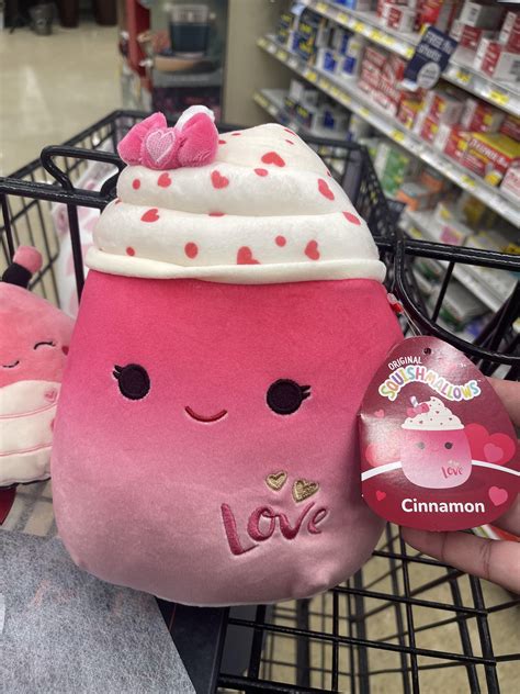 New 2023 Valentine Squishmallows 🥹 : r/squishmallow