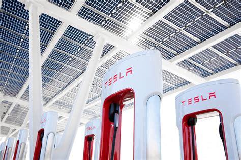 Tesla solar-powered “V4” Supercharger station coming to Arizona - EV Mania