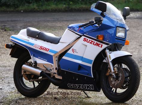 Suzuki Suzuki RG 500 Gamma - Moto.ZombDrive.COM