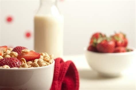 6 Popular Gluten-Free Cereal Brands (2023) - Gluten-Free Grubbin'