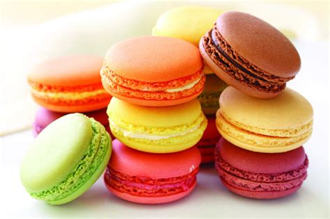 Fabulous French macarons: origins and flavours