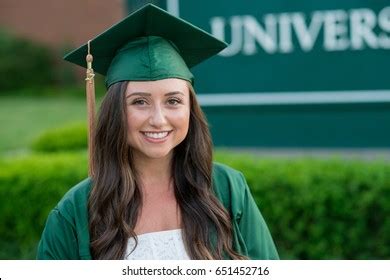 College Graduation Photo On University Campus Stock Photo 651452773 | Shutterstock