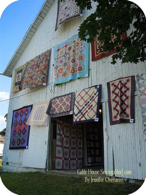 Pin by Kathy Kiser on Quilts and Such | Barn quilts, Quilt display ...