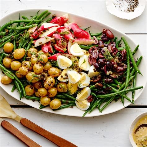 Green Bean Niçoise Salad | Recipe | Vegetarian salads, Vegetarian dinner party, Easter dinner ...