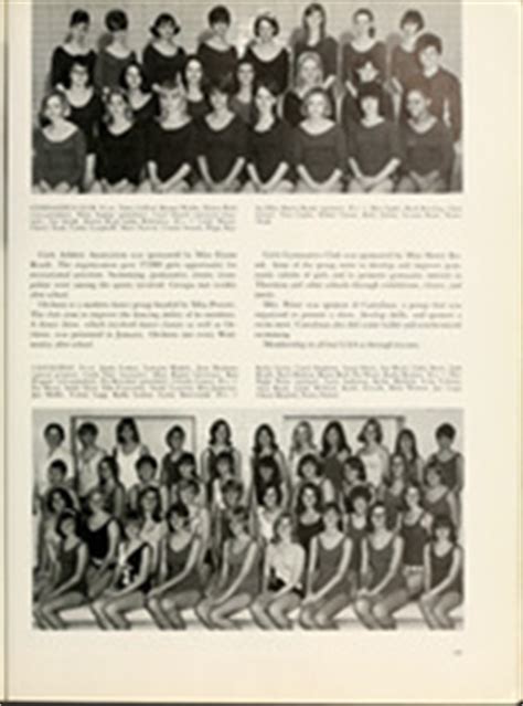 Thornton Township High School - Thorntonite Yearbook (Harvey, IL), Class of 1967, Page 141 of 272