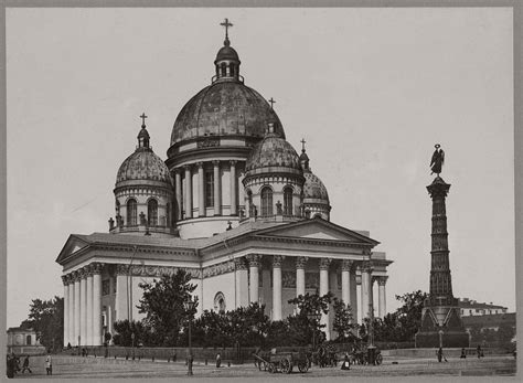 Historic B&W photos of St. Petersburg, Russia in the 19th Century | MONOVISIONS