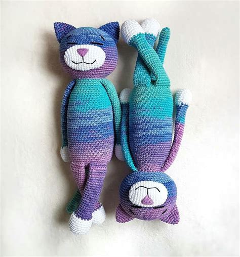 Large Ami Cat crochet pattern - Amigurumi Today