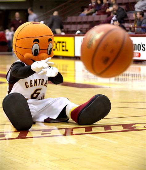 Halftime | The Central Michigan mens basketball team mascot … | Flickr ...