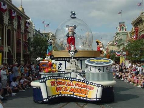 Share A Dream Come True Parade - DisneyWiki