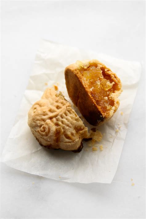 鳳梨酥 Taiwanese Pineapple Cake (from Mooncakes & Milk Bread!) - Constellation Inspiration