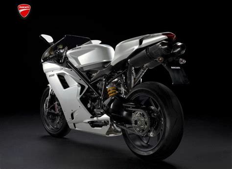 2010 Ducati 1198 Gallery 353475 | Top Speed