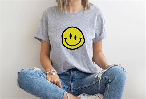 Melted Smiley Face T Shirt, Smile Face T-shirt, Happy Face Shirt, Smiling Emoji Shirt, Retro ...