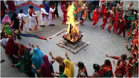 Know why the festival of Lohri is celebrated, there is great enthusiasm in these places ...