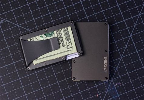 The Best Metal Wallets You Can Buy