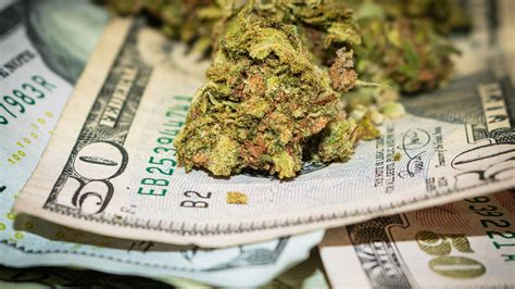Illinois marijuana: Chicago weed dispensary owners aren't diverse