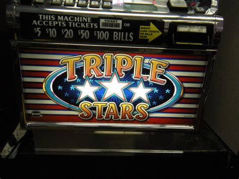 Triple Stars 5 reel slot machine