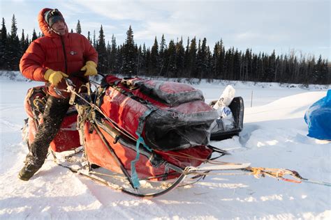 Jessie Holmes wins Iditarod’s First Musher to the Yukon Award - Alaska Public Media