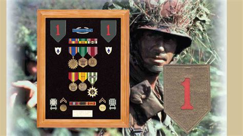 First Infantry Division,1st ID, " Big Red One", Vietnam Veterans' Insignia & Military Medals ...