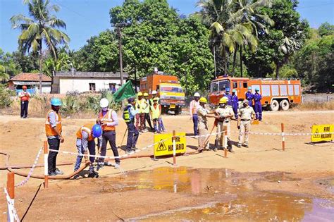 HPCL conducts mock drill at LPG pipeline site - The Hindu