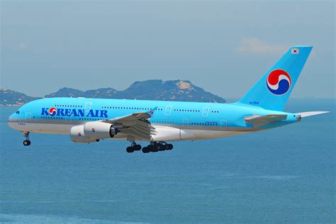 File:Korean Air Airbus A380-861; HL7612@HKG;04.08.2011 615dt (6207750990).jpg