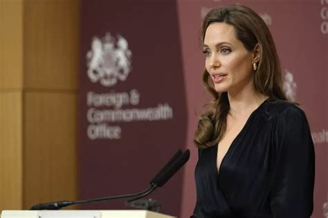 Angelina Jolie Takes Care of Cancer Patient in Continuing Quest for Perfection