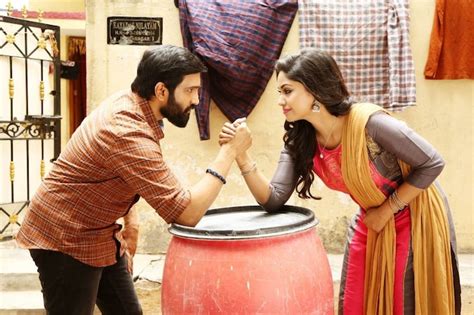 Dhilluku Dhuddu 2 Movie (2019) | Release Date, Review, Cast, Trailer, Watch Online at Zee5 ...