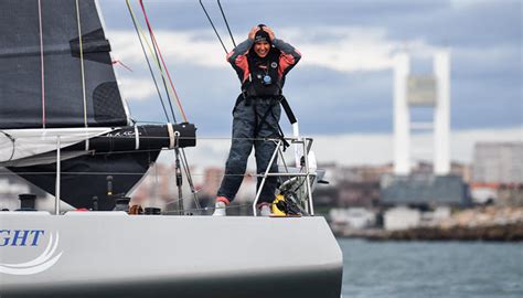 Cole Brauer: SHE DID IT! >> Scuttlebutt Sailing News: Providing sailing ...