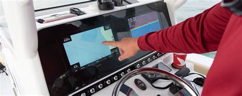 Garmin - Marine Chartplotters, VHF Radios, Transducers & Radars | Sportsman Boats