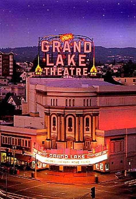 Grand Lake Theatre Oakland CA Oakland California, California Homes, Northern California, Old ...