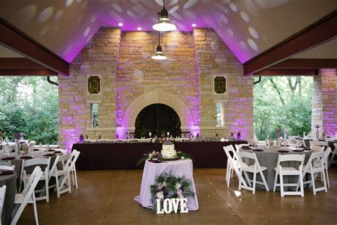 The Grove Redfield Estate - Glenview, IL - Wedding Venue