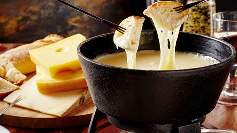 6 Festive Melted Cheese Recipes For Christmas