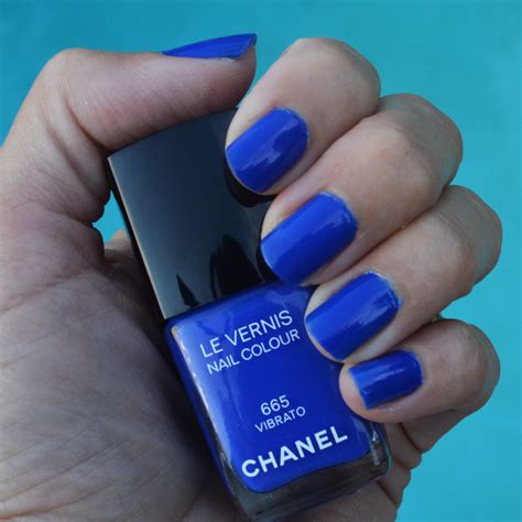 Chanel Vibrato nail polish for fall 2015 review – Bay Area Fashionista