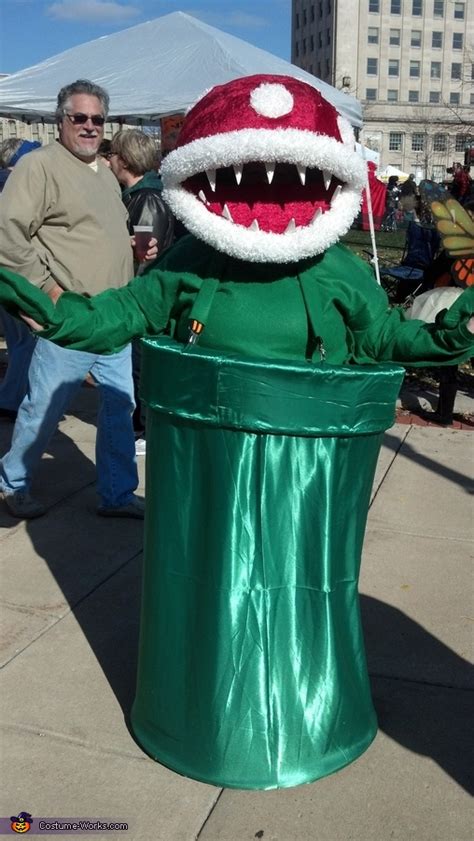 Super Mario Piranha Plant Costume