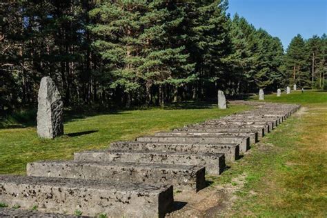 Treblinka Concentration Camp, Heartbreaking Tour from Warsaw