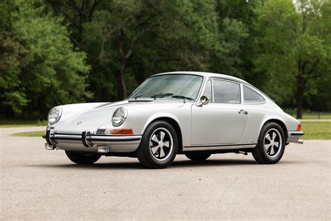 1970 Porsche 911S | DriverSource : Fine Motorcars | Houston, TX