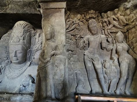 Elephanta Caves (UNESCO World Heritage) Mumbai – IndiaChal