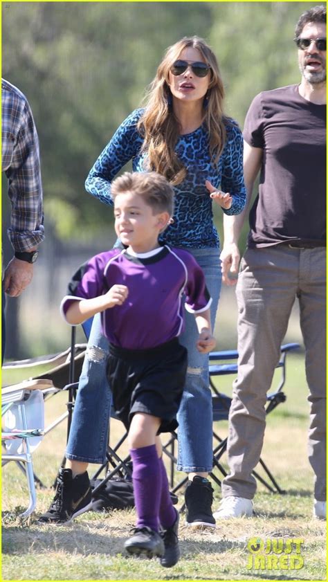 These Are Likely the Last 'Modern Family' Set Photos We'll Ever See ...