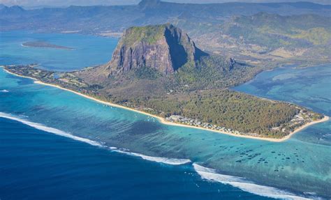 7 Best beaches in Mauritius - Ultimate guide (July 2024)
