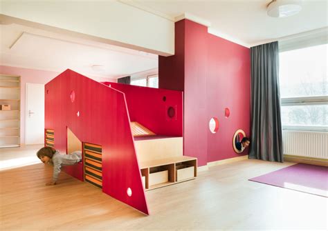 DAYCARE CENTRE SCHLAUE FÜCHSE — baukind Architekten Indoor Play Areas, Kids Daycare, Kids Zone ...