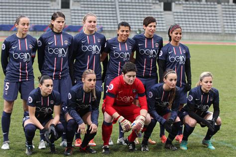 File:20121209 PSG-Juvisy - Team of Paris Saint-Germain FC Ladies.jpg - Wikipedia