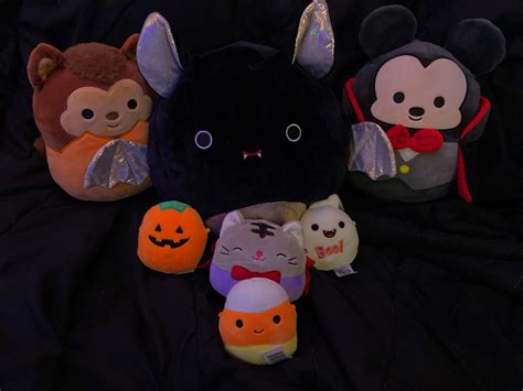 My mini Halloween collection!!!! : r/squishmallow