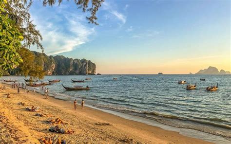 Ao Nang Beach / Krabi / Thailand // World Beach Guide